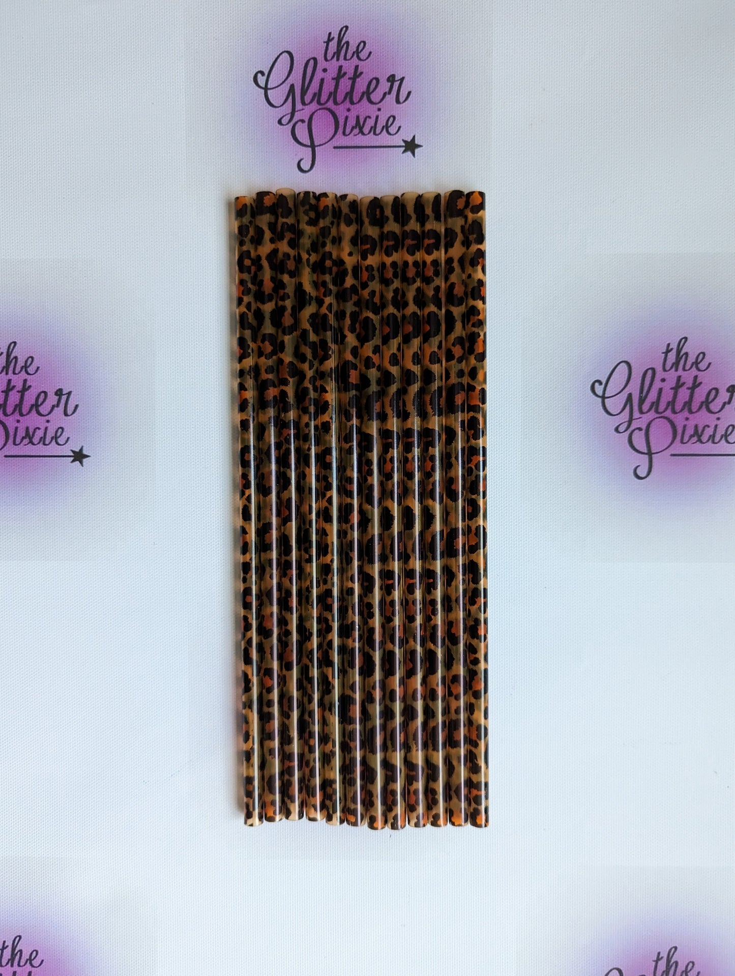 Leopard print straws